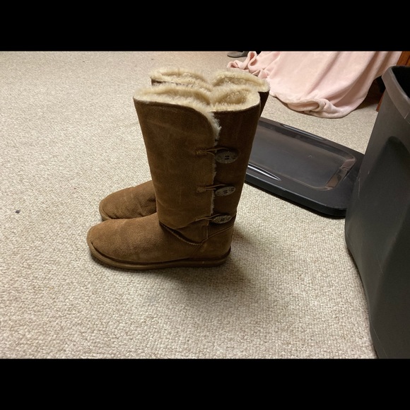 Sold - Picture 2 of 5